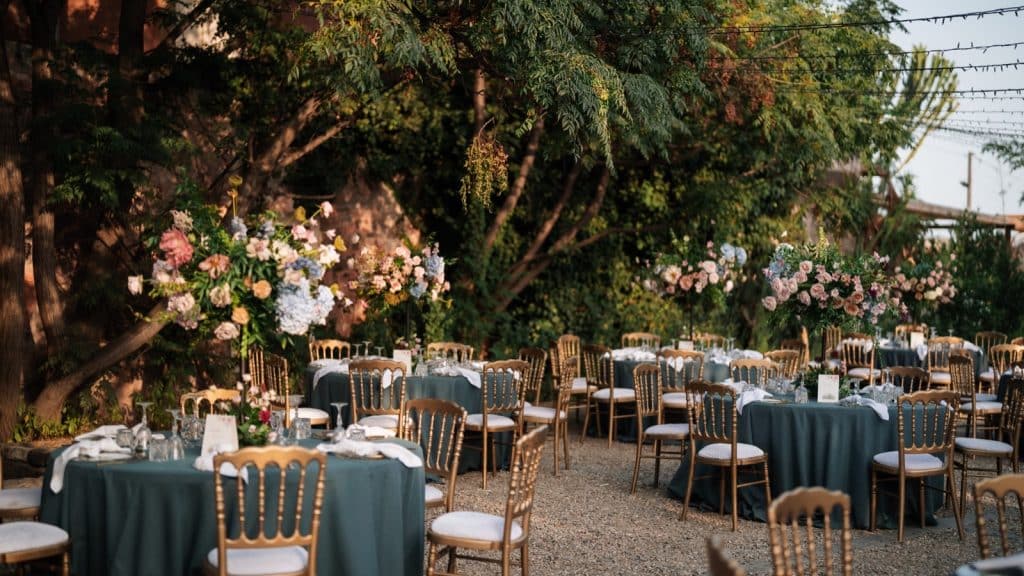 Filenames: wedding-ceremony-esterno-giardino-chiara-b-events.jpg.