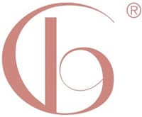 Wedding planner ChiaraB Events che organizza un matrimonio elegante con decorazioni raffinate e atmosfera romantica, ideale per coppie che cercano un servizio professionale e personalizzato.